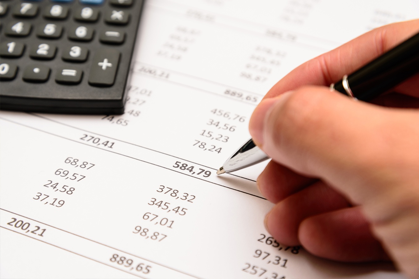 Dívidas Tributárias: O Fisco Pode Tomar Bens de Terceiros?